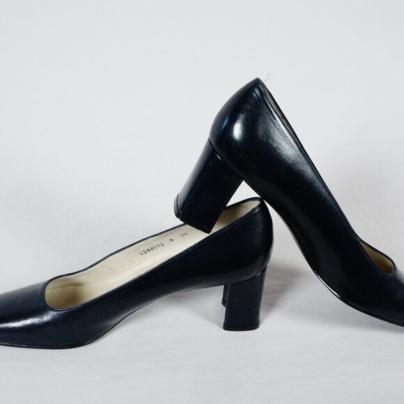STUART WEITZMAN Leather Square Toe Heel Navy Blue Dress Shoe Size 8 AAA NEW - Picture 2 of 8
